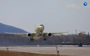 Nguyên mẫu Superjet 'hoàn toàn nội địa' thứ ba cất cánh tại Komsomolsk-on-Amur