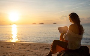 Đưa vợ đi biển, nhìn cô ấy trong bộ bikini siêu xinh mà bỗng dưng tôi sợ hãi, về nhà quyết định ly hôn