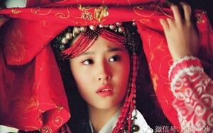 Bí ẩn đằng sau chiếc khăn voan đỏ trong hôn nhân Trung Hoa cổ đại