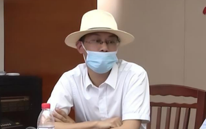 Phó giám đốc đột nhiên bị công ty sa thải liền khởi kiện đòi bồi thường 12,4 tỷ đồng, toà án tuyên bố: “Chỉ cần đền hơn 2 tỷ”
