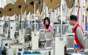 Bay khắp châu Á tìm nơi tránh thuế quan Mỹ, một công ty thốt lên: "Hàng của tôi sắp hết đến nơi rồi"