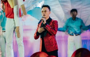 Hoàng Bách: "Tôi tự hào khi được hát bài hát này trong ngày đặc biệt của đất nước"