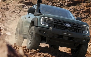 Ford Ranger Super Duty ra mắt: Khung gầm chịu lực khủng, máy dầu mạnh hơn Raptor, về Việt Nam sẽ hợp dân công trình, hay tải nặng
