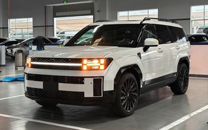 Loạt ô tô giảm giá trong tháng 4