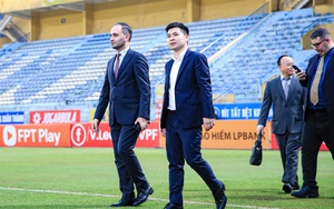 Phó Chủ tịch T&T Group Đỗ Vinh Quang thưởng nóng CLB Nữ Thái Nguyên T&T 500 triệu đồng