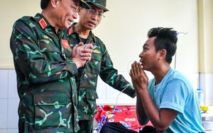Nạn nhân thoát chết sau 5 ngày động đất ở Myanmar: ‘Con cảm ơn bộ đội Việt Nam!’