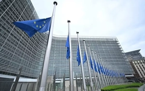 EU cảnh báo Serbia