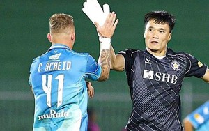Thủ môn Bùi Tiến Dũng lập siêu phẩm phút 97, đội nhà thắng nghẹt thở ở "chung kết ngược" V.League