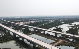 Cựu Giám đốc BQL Dự án Quảng Ninh bị cáo buộc nhận hơn 9 tỷ đồng từ các nhà thầu