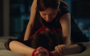 Phim 18+ chủ đề "khó nói" gây tranh cãi nhất sự nghiệp nàng thơ Hàn Quốc: Hình tượng nữ thần băng thanh ngọc khiết nay còn đâu?