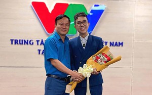 Thông tin mới vụ ca sĩ Long Nhật tuyên bố từ chức