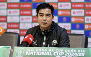 Vừa dứt ồn ào “đá xấu miễn là thắng”, HLV Việt Nam lại dính án phạt từ VPF, mất quyền chỉ đạo