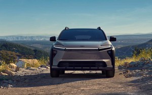 Toyota vén màn SUV điện off-road mới