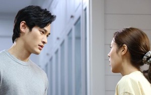 Gặp lại vợ cũ ở bệnh viện, tôi thương tình gửi cô ấy 10 triệu, ngờ đâu bị bẽ mặt trước mọi người