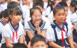Hàng trăm nghìn bố mẹ hưởng lợi từ 2 cải cách của TP.HCM, Bộ trưởng GD&ĐT quyết định áp dụng toàn quốc