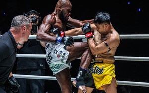 Bị đánh bầm dập, nhà vô địch Thái Lan phản đòn đấm gục 'rồng đen' nước Pháp