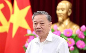 Tổng Bí thư Tô Lâm: "Bác vẫn cùng chúng cháu hành quân"