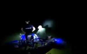 Phát hiện cây sưa ‘khủng’ dưới suối thuộc vùng đệm Phong Nha-Kẻ Bàng, dân lén lút khai quật trong đêm
