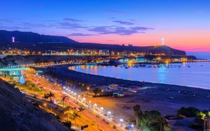 Ngỡ ngàng thành phố gần như không mưa trong suốt 600 năm