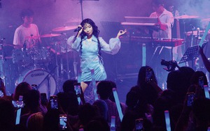 Mỹ Anh - con gái diva Mỹ Linh khép lại minishow thành công, sẵn sàng chinh phục sân khấu quốc tế