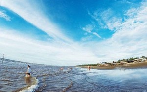Một tỉnh có bờ biển dài hơn 50km vừa được Thủ tướng giao nghiên cứu lấn biển làm sân bay