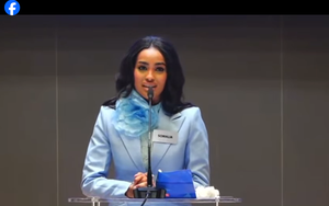 Thế giới lặng người trước tuổi thơ trải qua hủ tục khủng khiếp của hoa hậu Somalia: “Suốt quá trình thực hiện không gây mê, chỉ có máu và la hét”