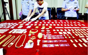 Tịch thu 20kg trang sức vàng, kim cương trị giá hơn 28 tỷ đồng tại nhà của 1 hacker