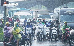 Miền Bắc bước vào đợt mưa rất lớn từ đêm nay