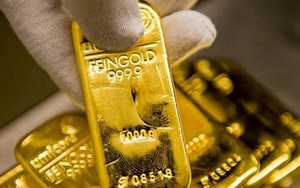 Giá vàng bật tăng     