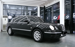 Sắm được Kia Opirus siêu hiếm long lanh như ‘Mẹc E’, chủ xe lặn lội từ Khánh Hòa tới TP.HCM, chờ hơn 2 tháng để bảo dưỡng, tút tát