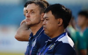 Rộ tin lại thay HLV dù V.League còn 3 vòng, sếp CLB Thanh Hóa đáp trả bằng một câu đanh thép