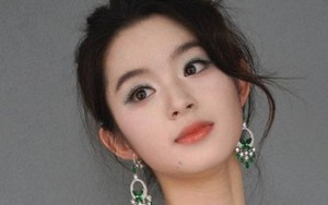 Toàn cảnh vụ nữ diễn viên bị điều tra cả dòng họ vì đôi bông tai