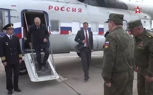Trực thăng của Tổng thống Nga Putin vượt qua tình huống nguy hiểm?
