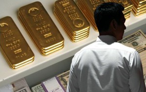 Tịch thu 4.600 tỷ đồng tiền mặt giấu trong tường, trần nhà của căn biệt thự thuộc sở hữu của 1 CEO công nghệ