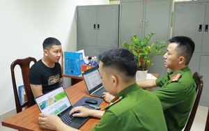 Bắt Nguyễn Hữu Phong