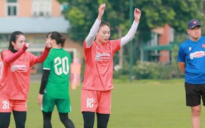 Nữ Việt Nam biến động nhân sự, 8 cầu thủ TP HCM lên tuyển