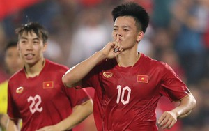 Chưa kịp hội quân, trò cưng thời HLV Troussier đã phải chia tay tuyển Việt Nam vì sự cố bất ngờ