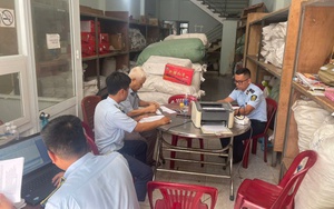 Kiểm tra đột xuất một công ty