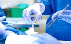 Nữ bệnh nhân tử vong sau nâng ngực, hút mỡ: Bộ Y tế yêu cầu báo cáo khẩn
