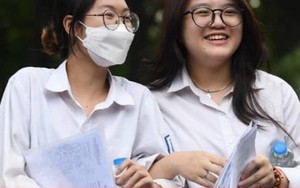 Giỏi tiếng Anh, nữ giới nên chọn ngành học gì để lương cao?