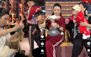 Soi loại bình sữa Chu Thanh Huyền dùng cho con, 4 cách phân biệt hàng giả