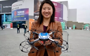 Vì sao những người nhặt drone bị rơi mang về nhà lại không thể sử dụng được?