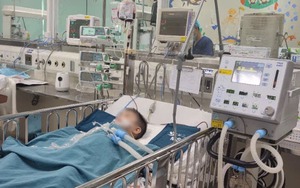 Tin vui: Bé trai 4 tuổi ở Nam Định trong vụ nghi vấn “đóng đủ tiền mới cấp cứu” đã qua nguy kịch