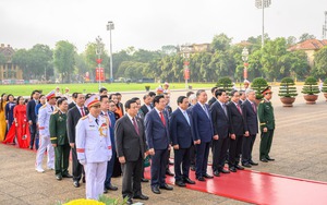 Lãnh đạo Đảng, Nhà nước, ĐBQH vào Lăng viếng Chủ tịch Hồ Chí Minh