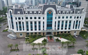 Hà Nội: Trụ sở UBND phường có 185 phòng làm việc cho khoảng 50 cán bộ