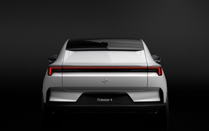 Tuyên bố không cần kính sau vì đã có camera, mẫu xe này đối diện nguy cơ bị triệu hồi vì... không nhìn thấy gì