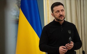 Ukraine kêu gọi ngừng bắn 30 ngày, xem xét chuyển đổi từ USD sang euro