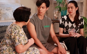 Nghe tin mẹ vợ cần đi cấp cứu, tôi hớt hải về nhà thì thấy bà đang ngồi ăn cơm, nhìn mâm cơm mà tôi ngây người
