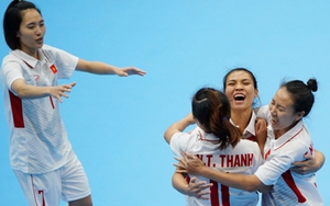 Tuyển Việt Nam thắng giòn giã ở Trung Quốc, mở toang cánh cửa dự World Cup