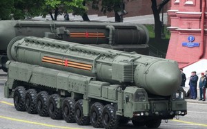 Hàng loạt khí tài Nga xuất hiện trên Quảng trường Đỏ